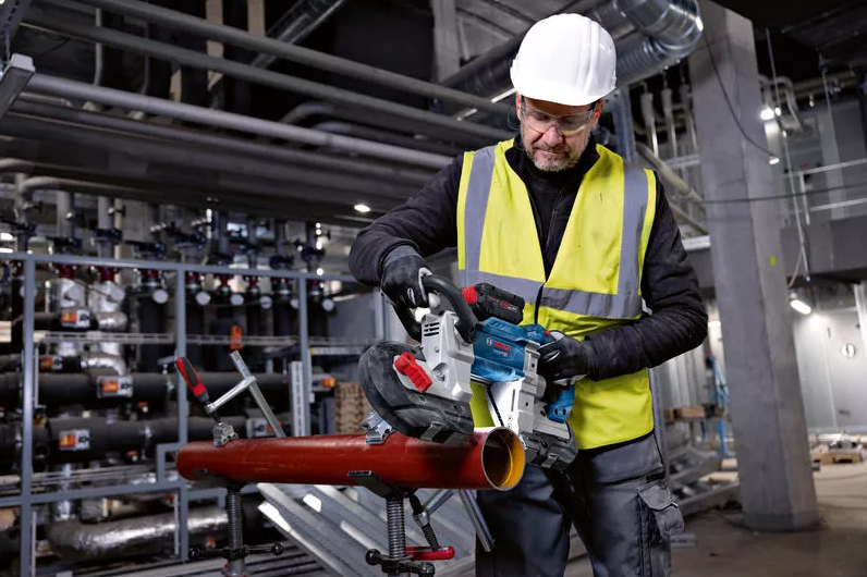 Bosch GCB 18V-127 Professional Cordless Band Saw User Manual