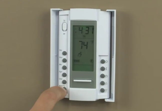 Honeywell 08161 Programmable Thermostat User Manual