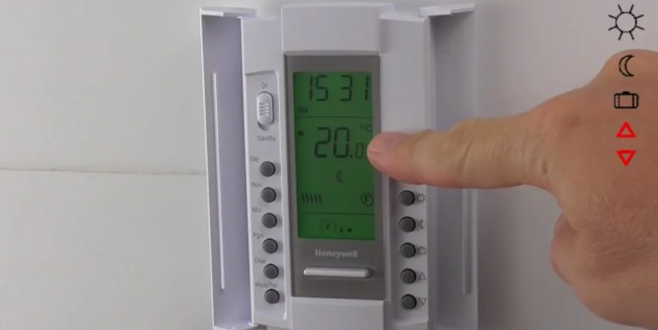 Honeywell 08161 Programmable Thermostat Instructions