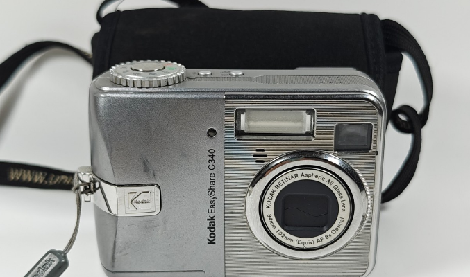 Kodak Easyshare C340 5 MP Digital Camera-featured