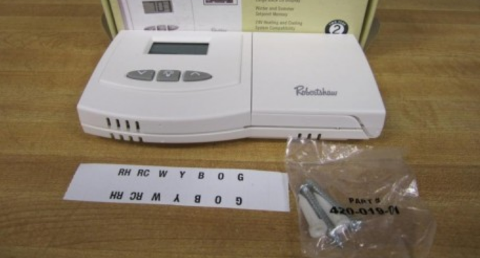 Robertshaw 9420 Digital Non-Programmable Thermostat-featured
