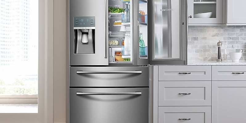 Samsung RS261MDBP Free-Standing Refrigerator-featured