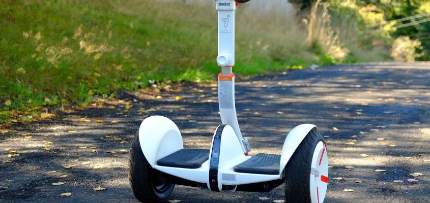 Segway Ninebot Minipro N3M320 Balancing Transporter User Manual Segway Ninebot Minipro N3M320 Balancing Transporter-featured