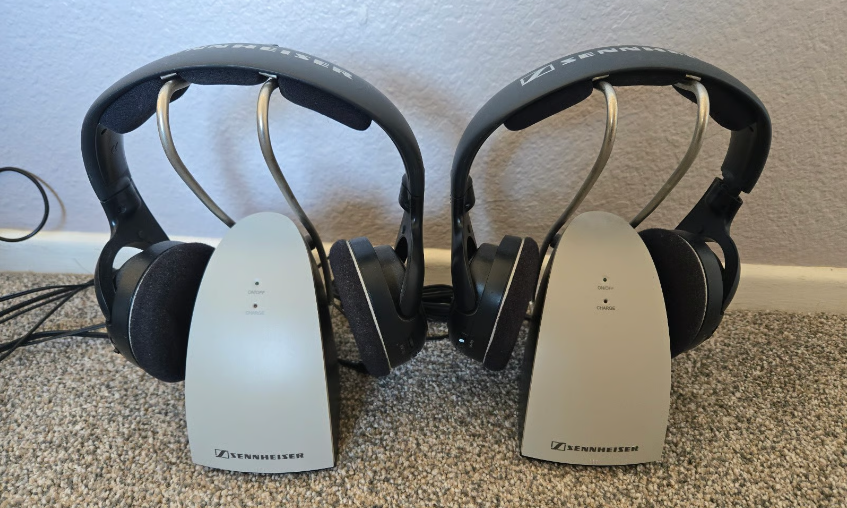 Sennheiser RS120 II Wireless Headphones User Guide