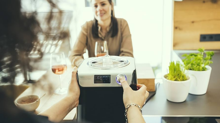 Severin EZ 7407 Compact Ice Cream Machine User Manual Severin EZ 7407 Compact Ice Cream Machine-featured