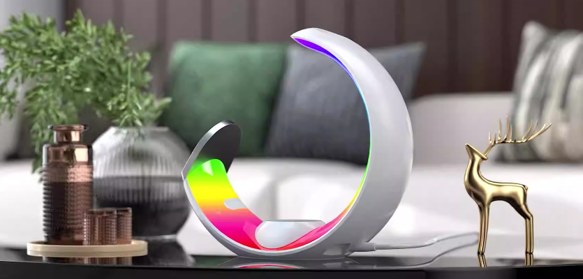 Shenzhen YouXG 2BDHUCX3 LED Lamp Wireless Charger-featured