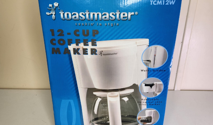 Toastmaster TCM12CDCAN Coffee Maker-featured