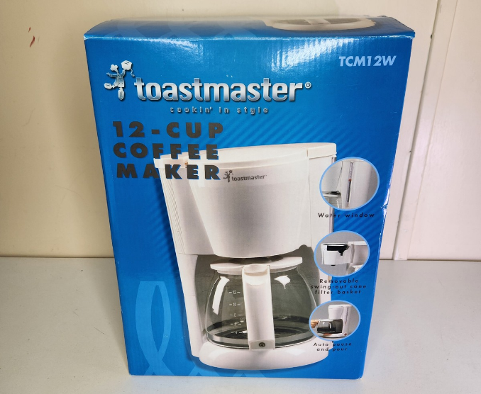 Toastmaster TCM12CDCAN Coffee Maker User Manual