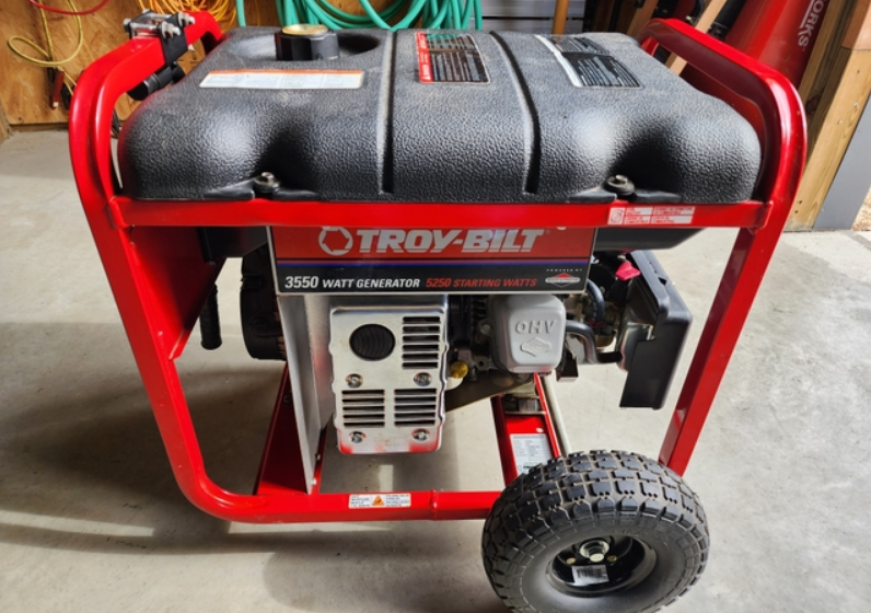 Troy-Bilt 30331 3550-Watts Portable Generator User Manual Troy-Bilt 30331 3550-Watts Portable Generator-featured