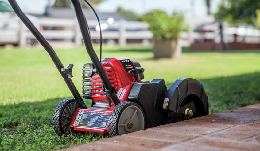 Troy-Bilt TBE515 4-Cycle Gasoline Lawn Edger -product
