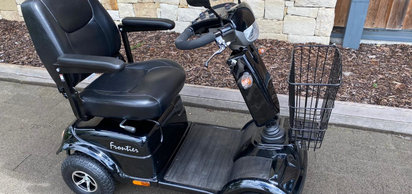 Rascal 600T-600F Mobility Scooter User Guide Electric Mobility Rascal 600T Three Wheel Scooter-featured