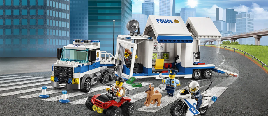 Lego 60139 Mobile Command Center Building-featured