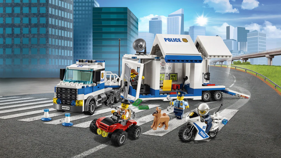 Lego 60139 Mobile Command Center Building Instructions