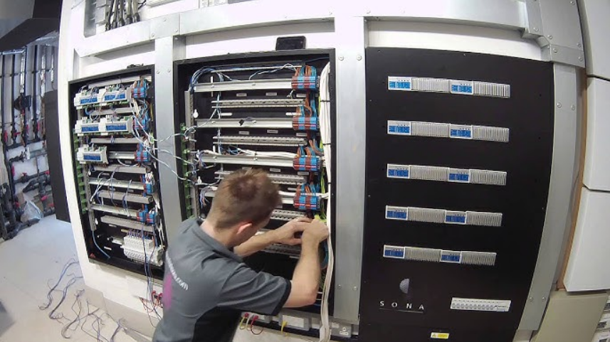 Lutron PD8-65A 120 Volts DIN Breaker Panel Instructions