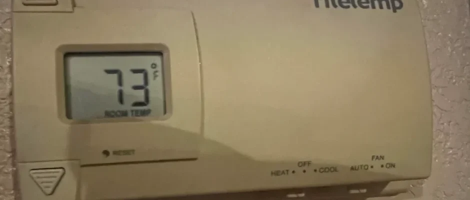 RiteTemp 8029B Thermostat-featured