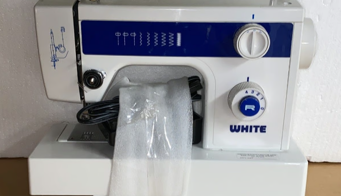 White 1418 Sewing Machine-featured
