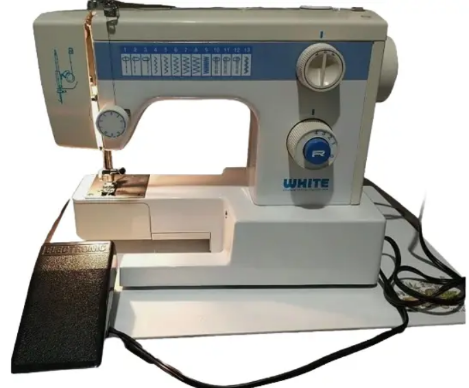White 1418 Sewing Machine-product