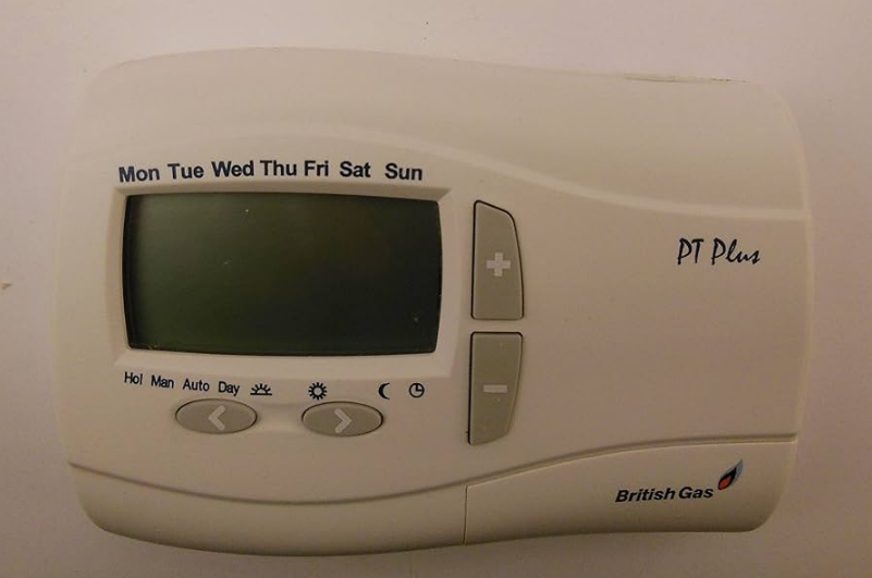 British Gas PT Plus Programmable Thermostat User Guide British Gas PT Plus Programmable Thermostat-featured