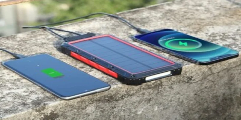 Dartwood Solar Power Bank User Guide Dartwood Solar Power Bank-featured image