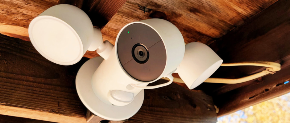 Google Nest Cam Floodlight-Battery in use