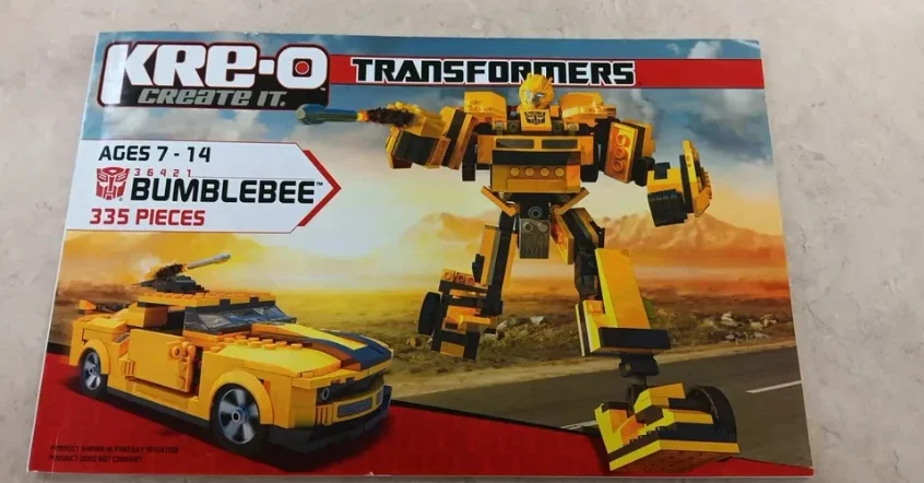 Hasbro 36421 Kre-o Transformers Bumblebee Instructions