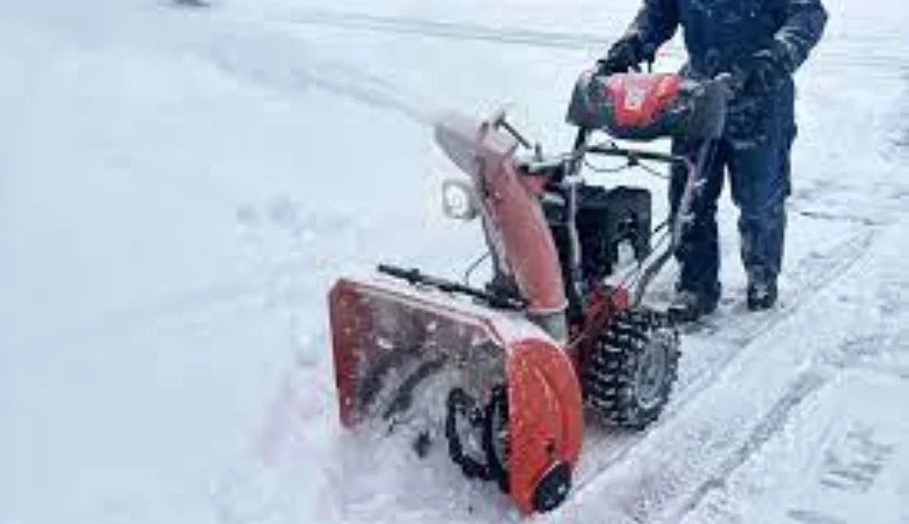 MTD 190-032-101 Two Stage Snow Thrower Operators Manual MTD 190-032-101 Two Stage Snow Thrower-featured