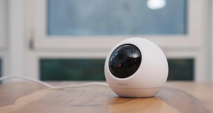 Noorio B211 Battery Wireless Security Camera- FI