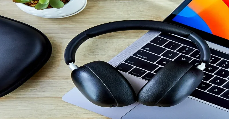 ONN 100094748 Wireless Over-Ear Headphones User Manual