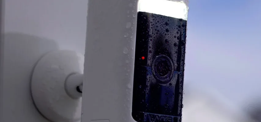 Wyze Battery Cam Pro feat