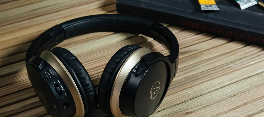 Audio-Technica ATH-AR3BTBK SonicFuel Bluetooth Headphones featured image