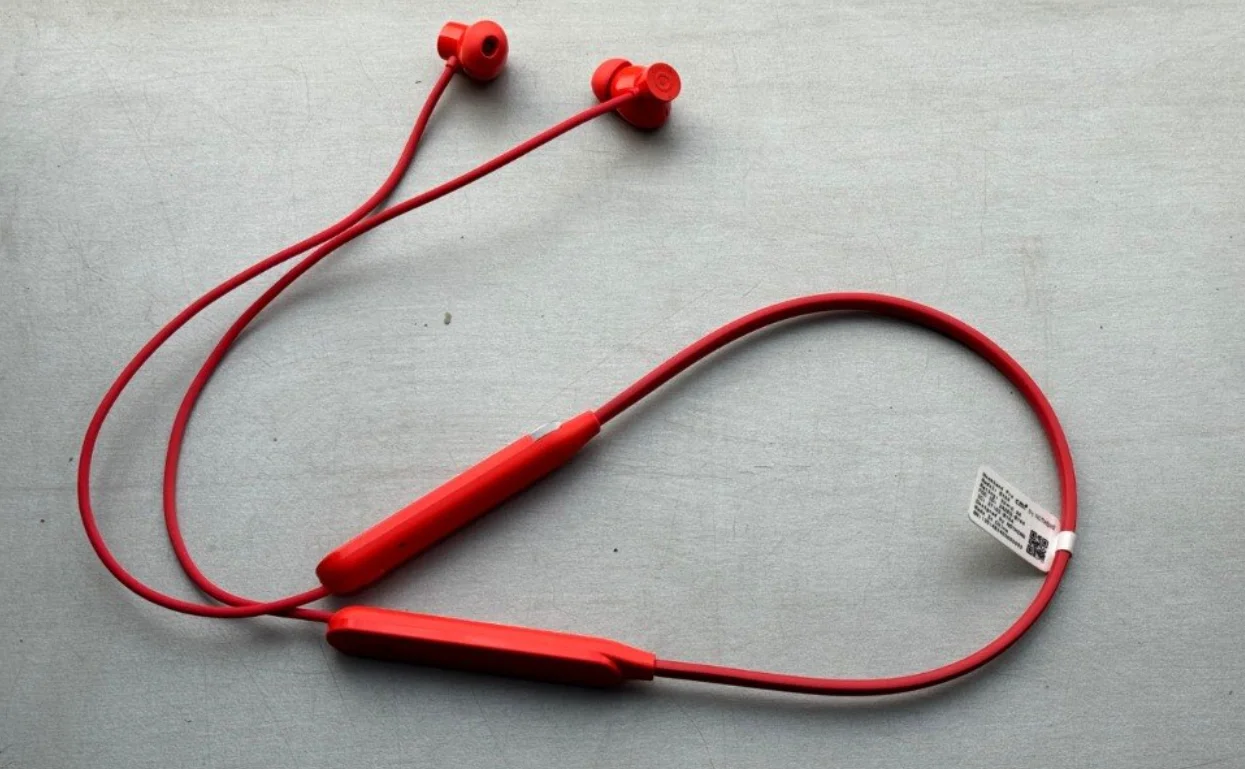 CMF NECKBAND PRO B164 Earphones User Guide