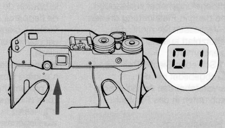 Contax G1 35mm Film Camera-29