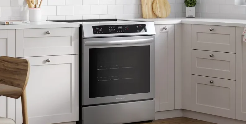 Frigidaire CGIH3047VF 30 Front Control Induction Range User Guide feat