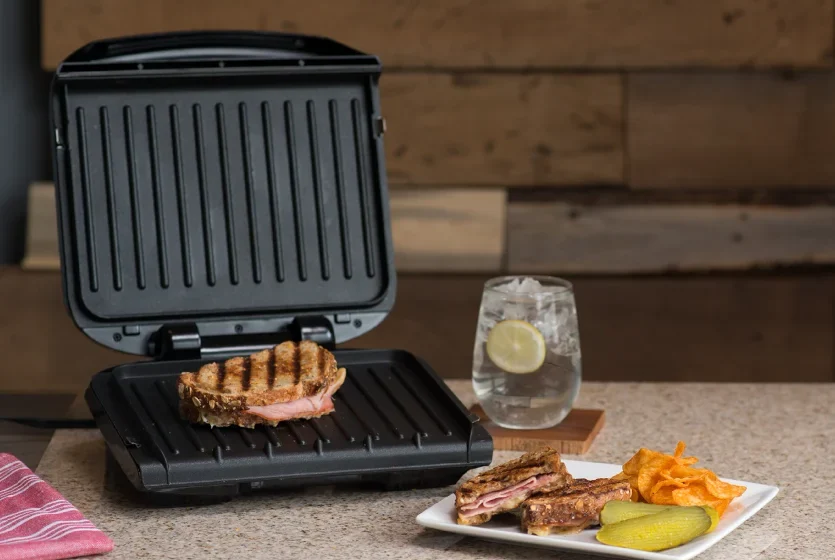 George Foreman GRP1060B Removable Plate Electric Grill-fi