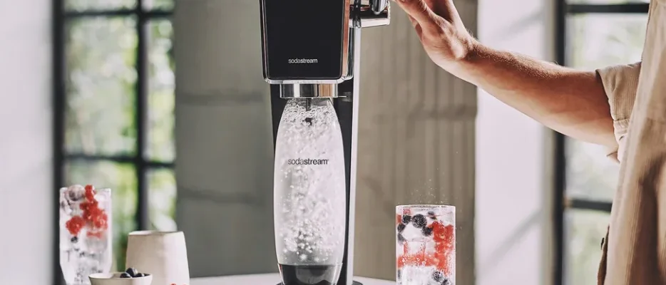SodaStream ART Sparkling Water Maker-featured
