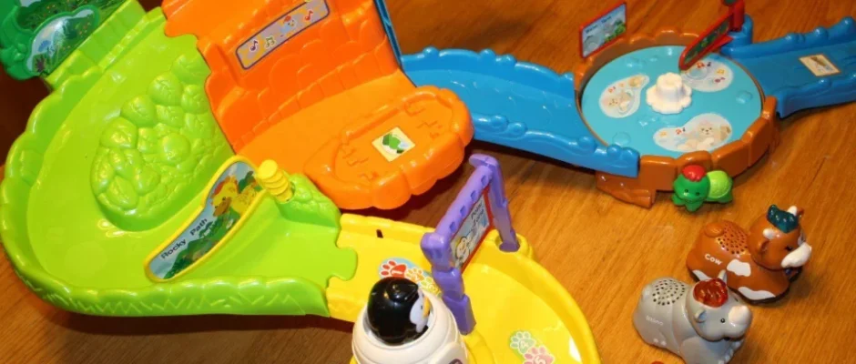 VTech Go Go Smart Animals Zoo Explorers Playset-featured