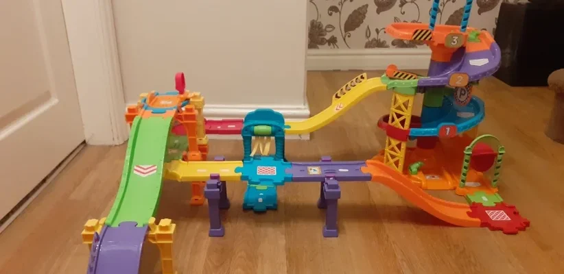 VTech Toot-Toot Drivers Parking Tower Instructions feat