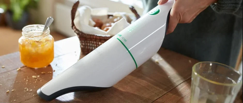 Vorwerk Kobold Mini Vac VC100-featured