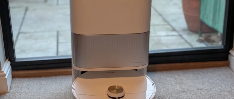 Dreame L40 Ultra CE Robot Vacuum and Mop Self-Cleaning featured image