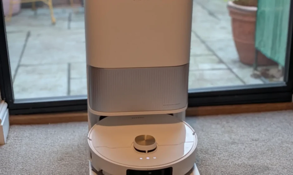 Dreame L40 Ultra CE Robot Vacuum and Mop Self-Cleaning featured image