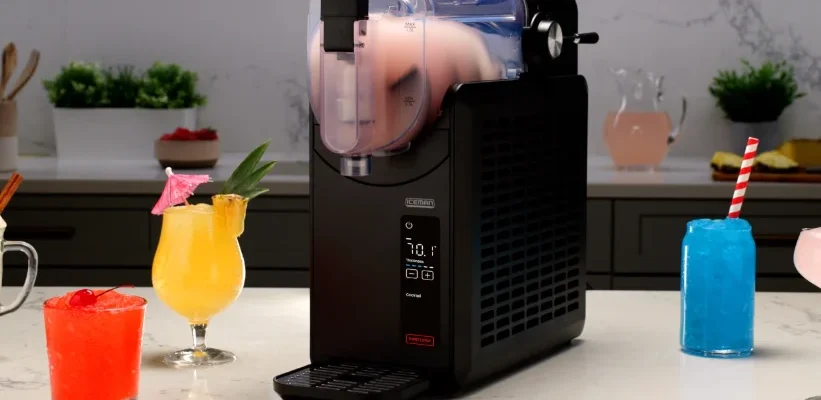 Iceman RJ62-BLACK-AM Slush-Ease 68oz Slushie Machine feat