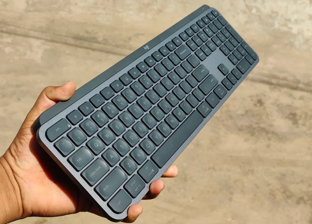 Logitech MX Keys S Keyboard User Manual