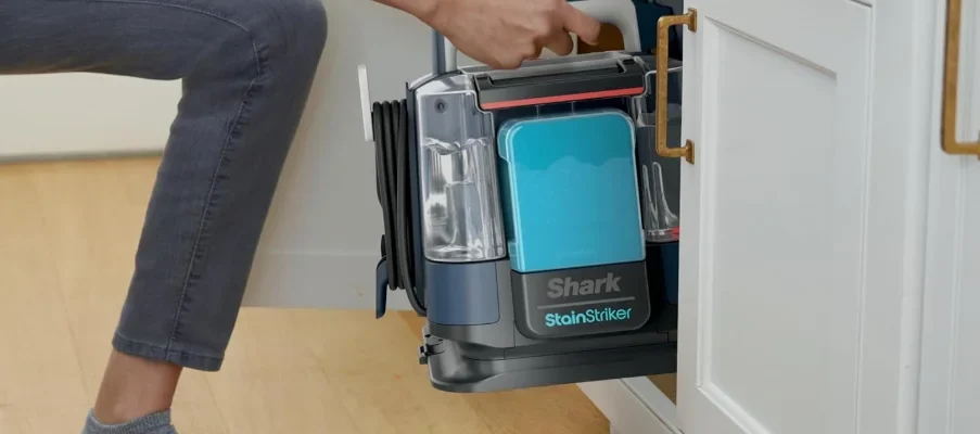 Shark PX202BRN StainStriker Portable Carpet Cleaner User Guide feat