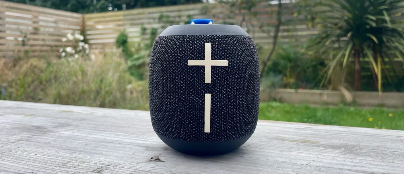 Ultimate Ears WONDERBOOM 4 Bluetooth Outdoor Speakers User Guide