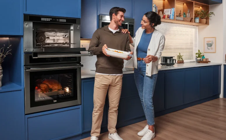 Beko MWOFS30100SS Built-in Microwave User Manual