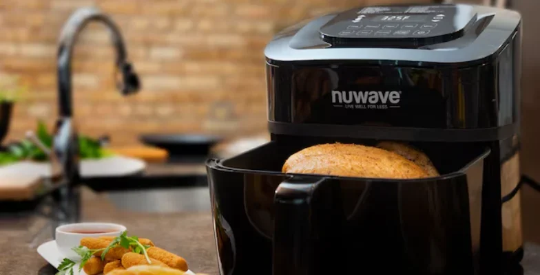 Nuwave 37402 Brio Plus 8 Qt Air Fryer feat