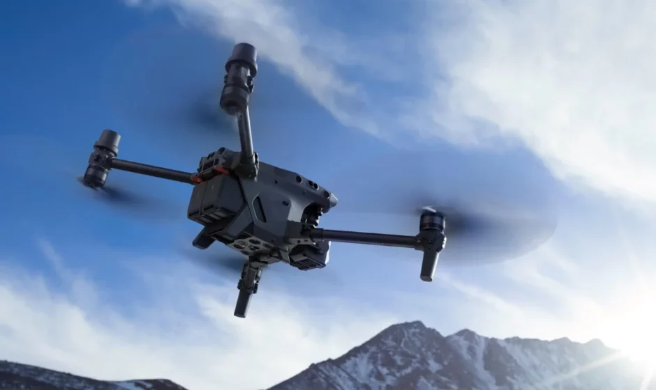 DJI Matrice 30 Drone User Manual DJI Matrice 30 Drone featured image