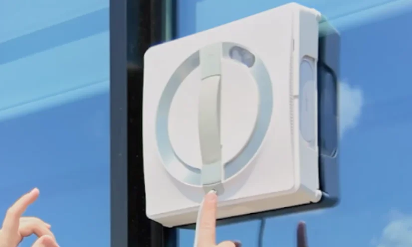 W2 PRO OMNI Window Cleaning Robot featured image