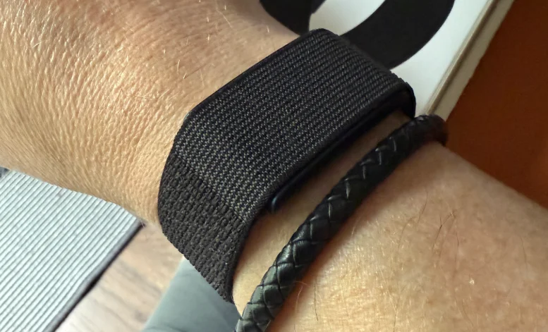 Amazfit Helio Strap Fitness Tracker feat