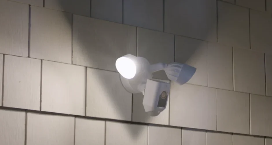 Floodlight Cam Wired Plus featured image